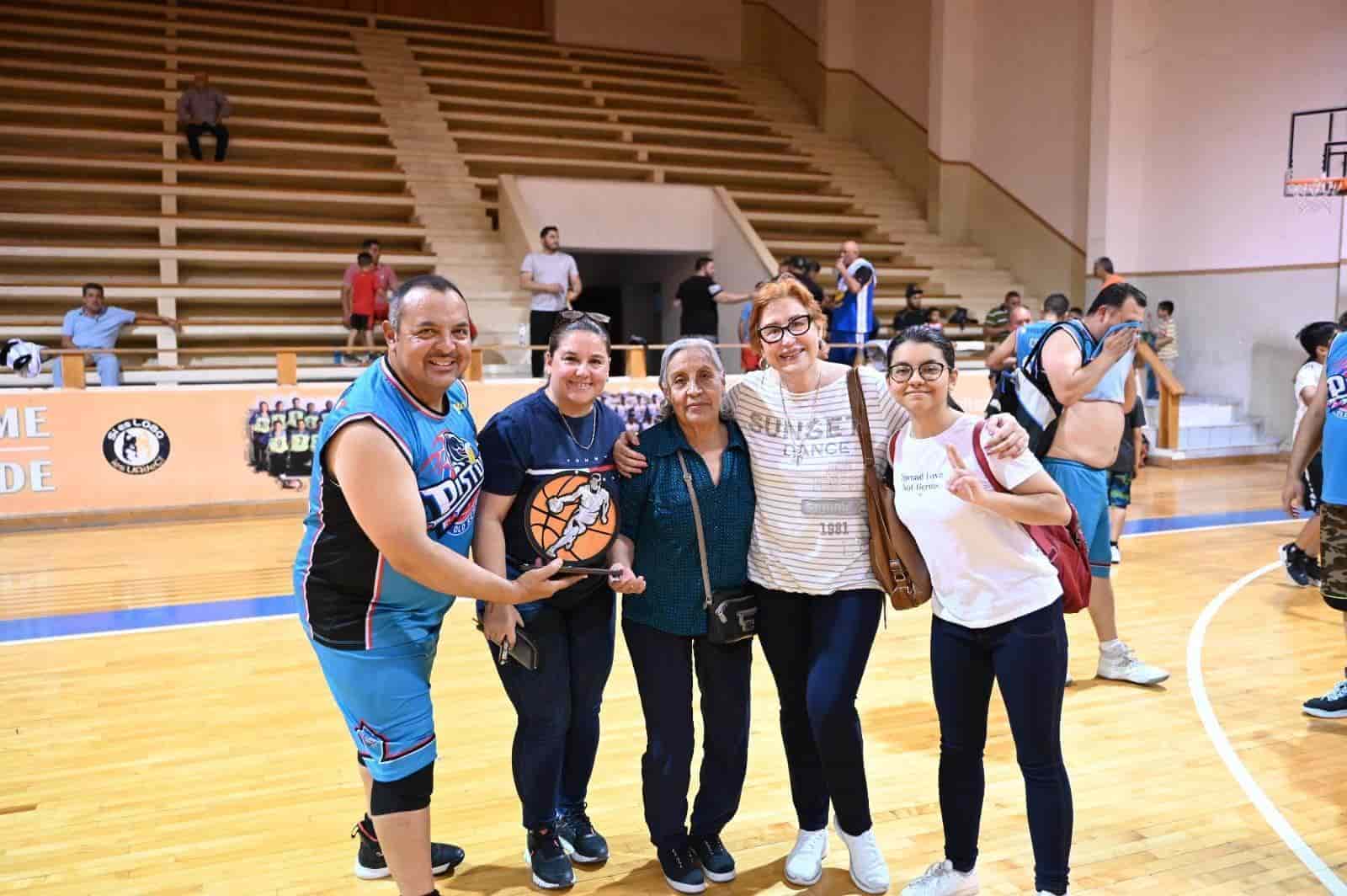 Pistones campeones de basquetbol FIME