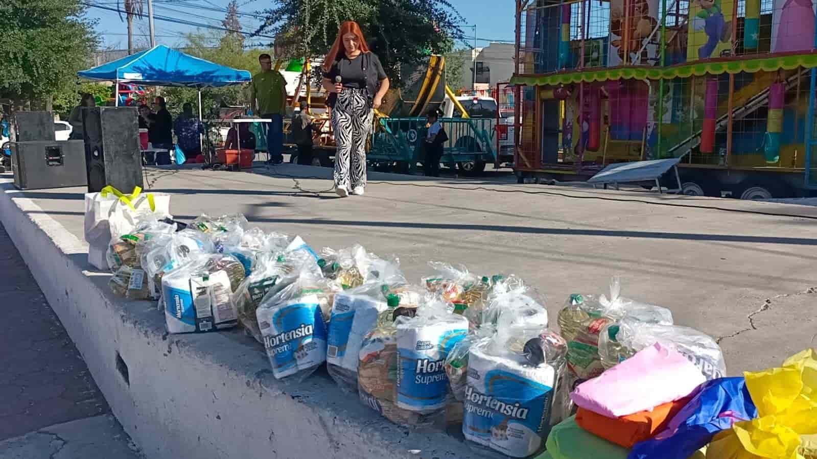 Realizan esposas de AHMSA evento