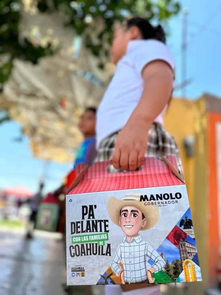 A favor de la niñez Lupita Oyervides