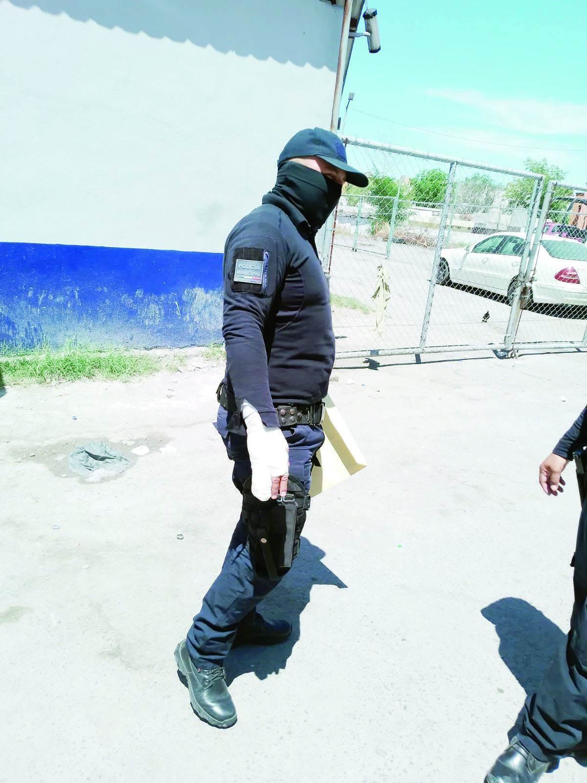 Atacan y hieren a cinco policías