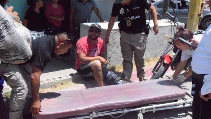 Se lleva de Encuentro a Motociclista