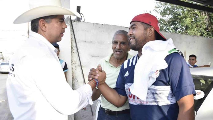Recorre Paredes la Primero de Mayo