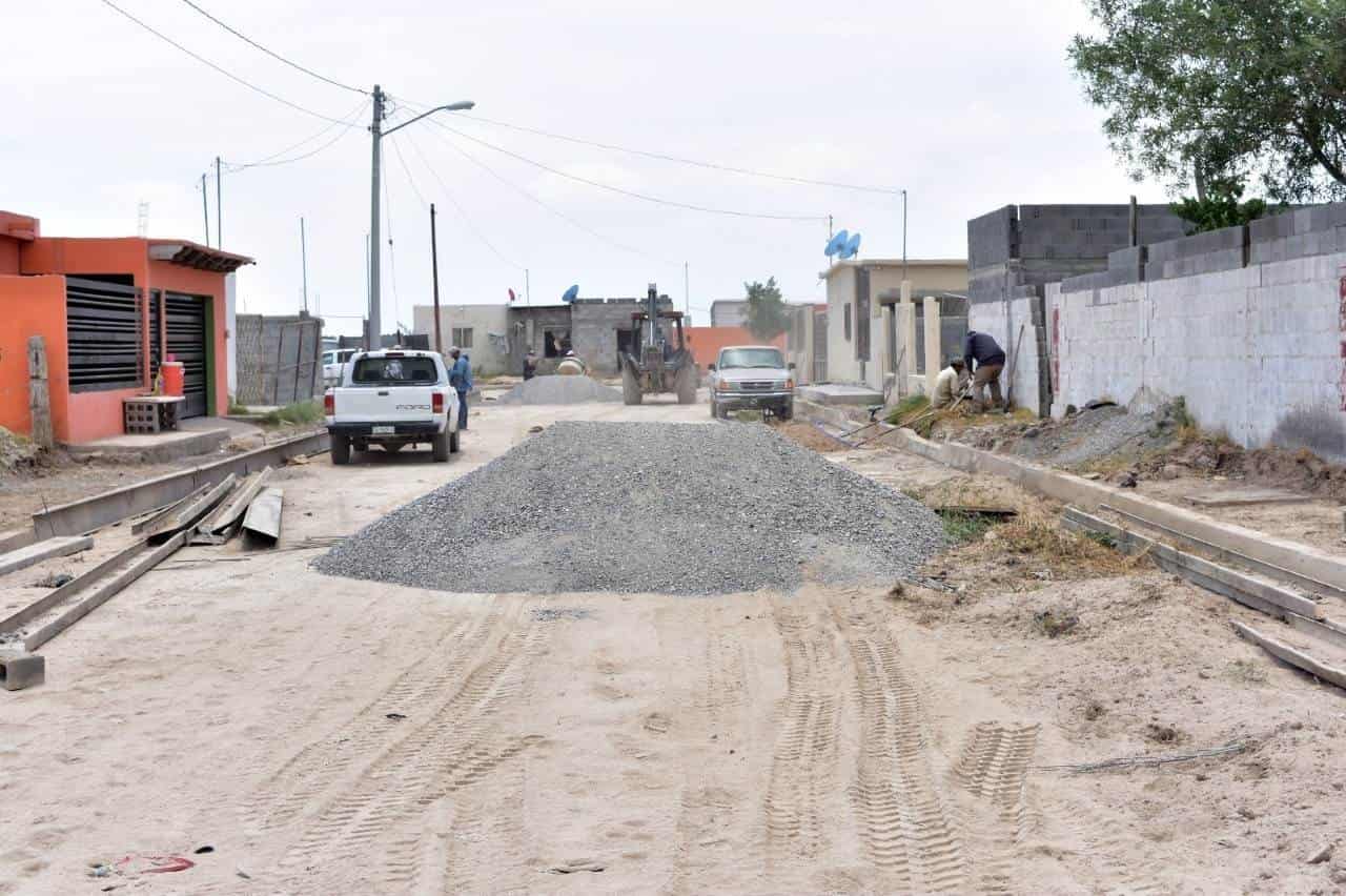 Convive Beto Con albañiles