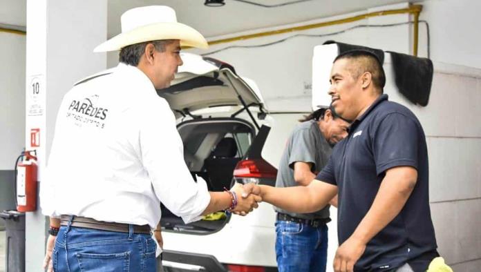 Estamos del lado de Los empresarios: AP