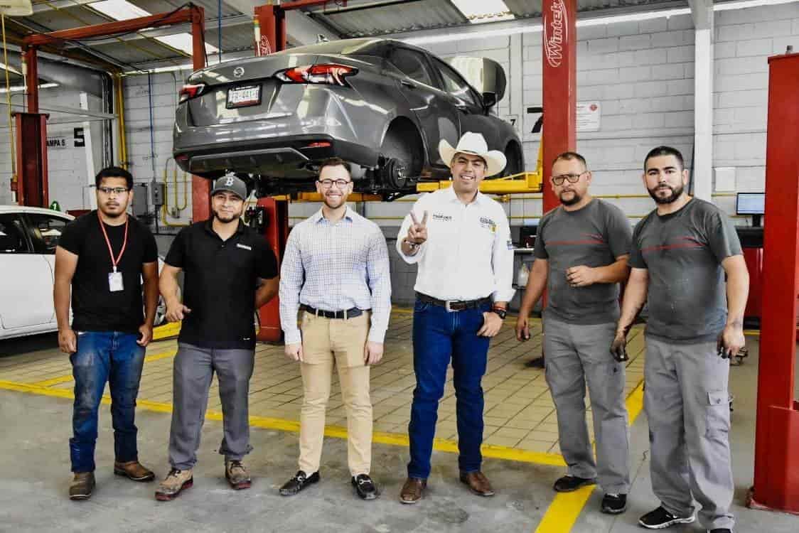 Estamos del lado de Los empresarios: AP