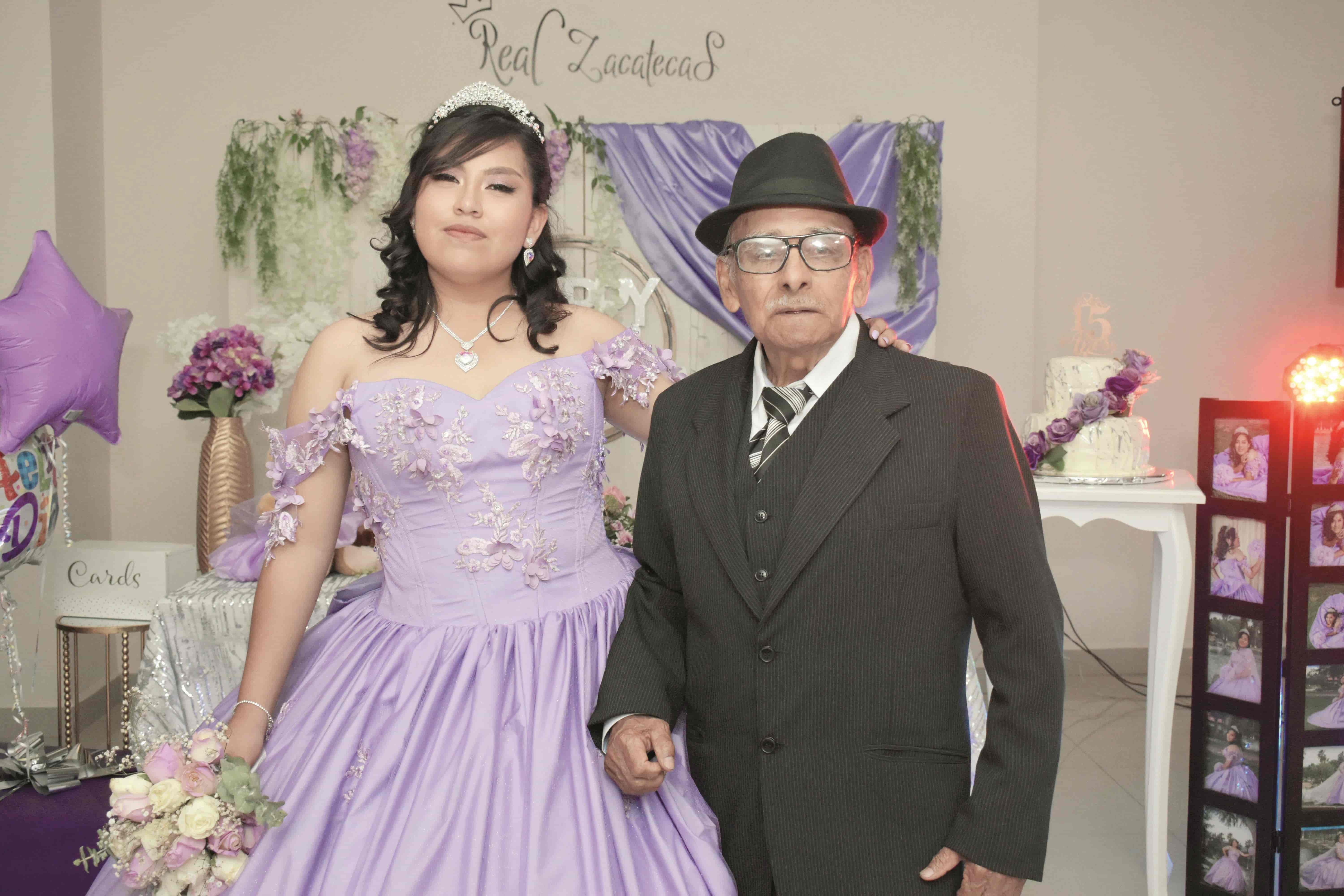 Diana Michelle celebra XV primaveras