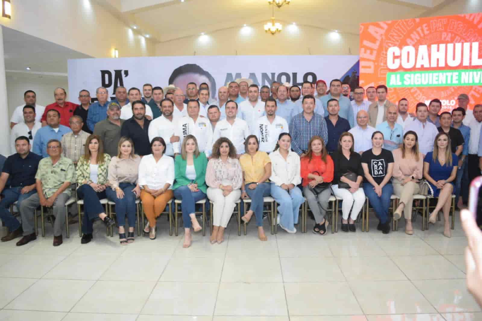 Presentan Manolo Y Chuma proyecto