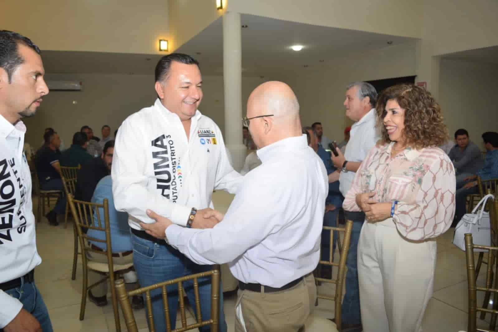 Presentan Manolo Y Chuma proyecto