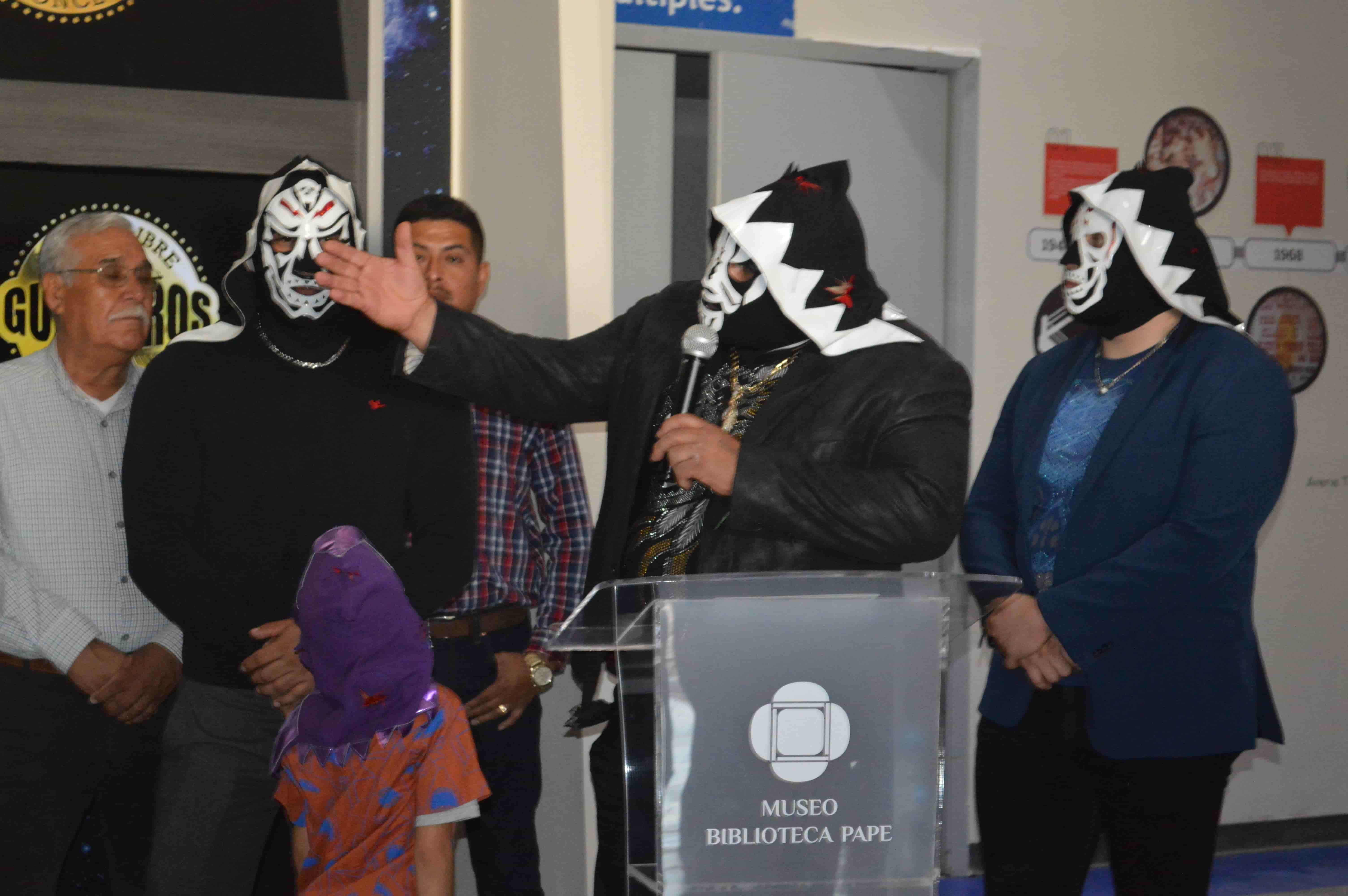 Inauguran exposición “Guerreros”