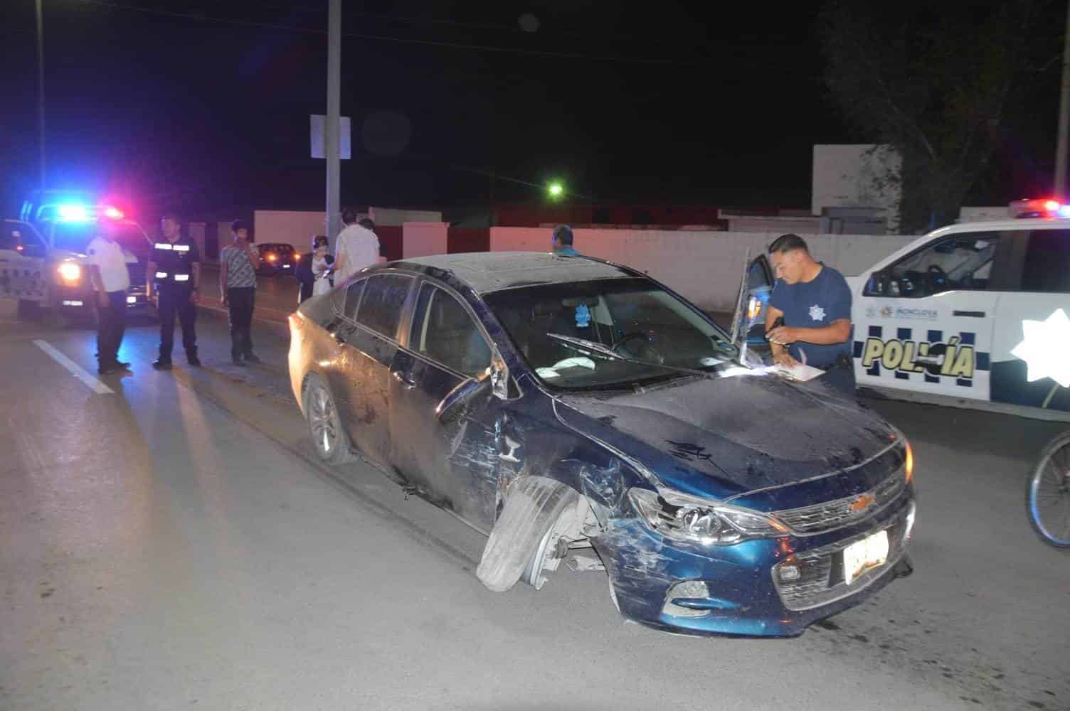 Se estampa en camioneta