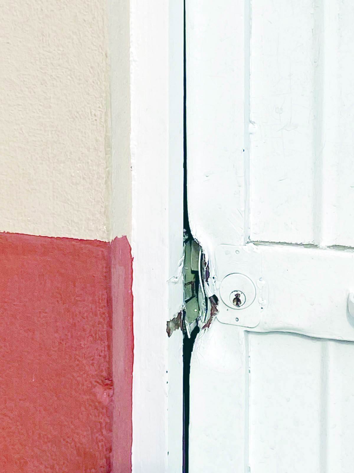 Atienden robo y daños en escuela