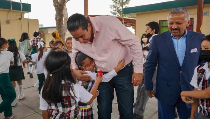 Mantienen Apoyos en Planteles