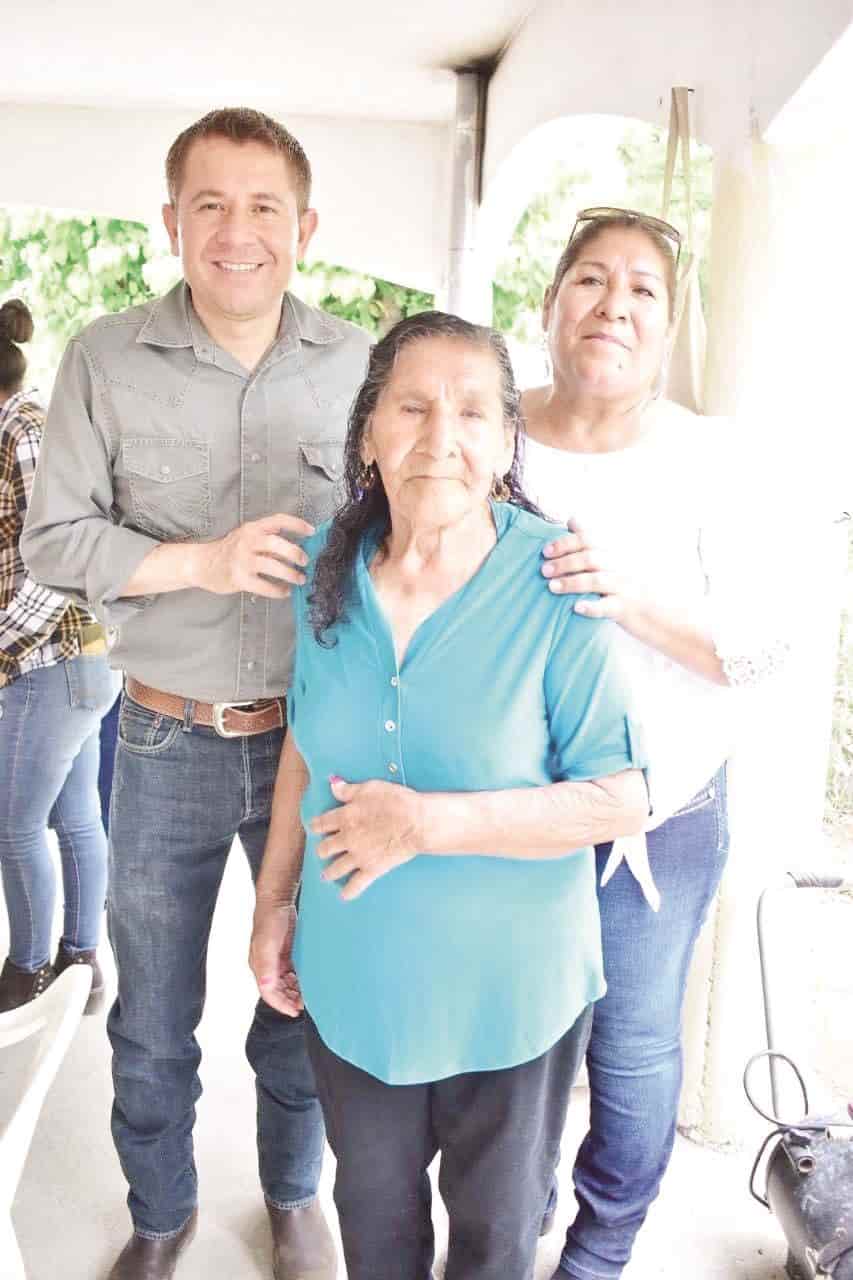 Festeja San Buena hoy a las madres