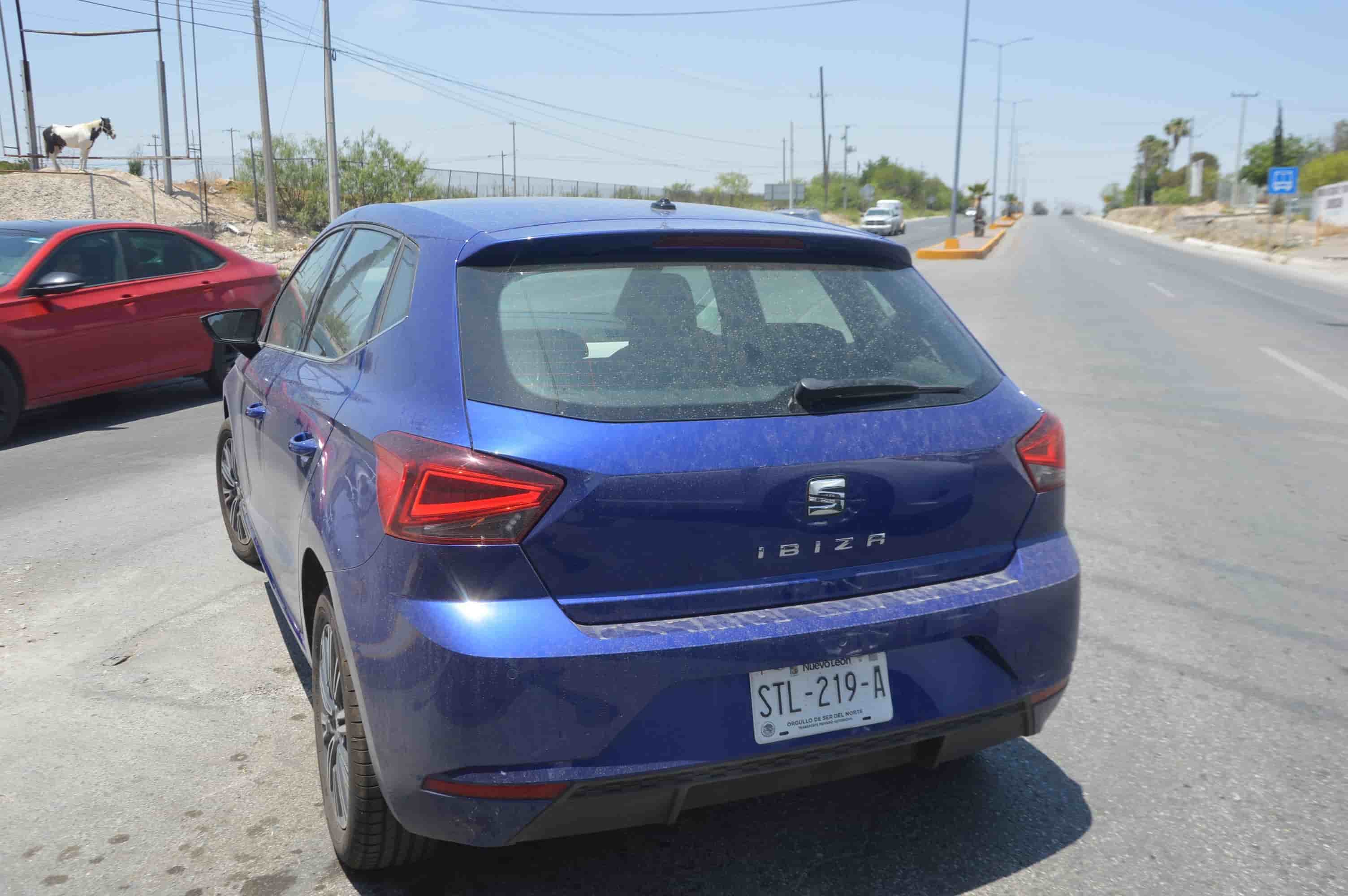 Le da ‘recargón’ a auto compacto
