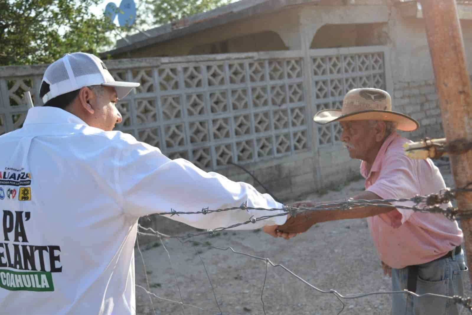 Suman adeptos Chuma y Zenón