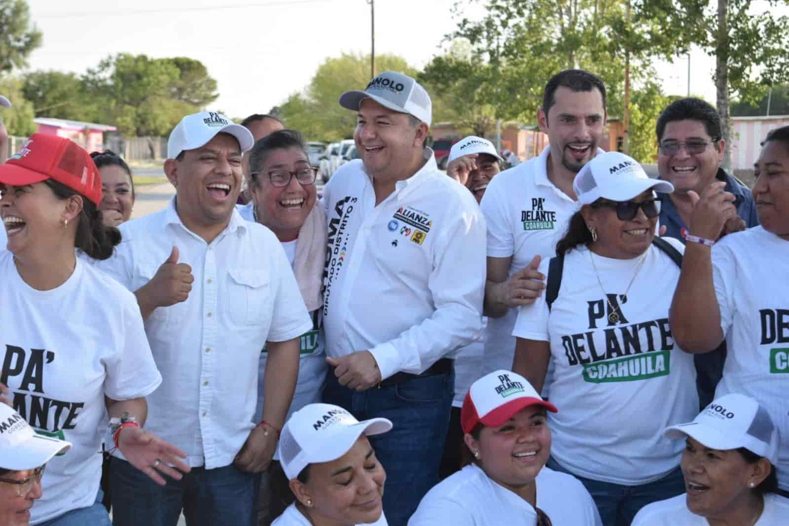 Suman adeptos Chuma y Zenón