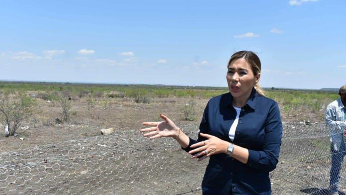 Resguardan antiguo basurero con malla