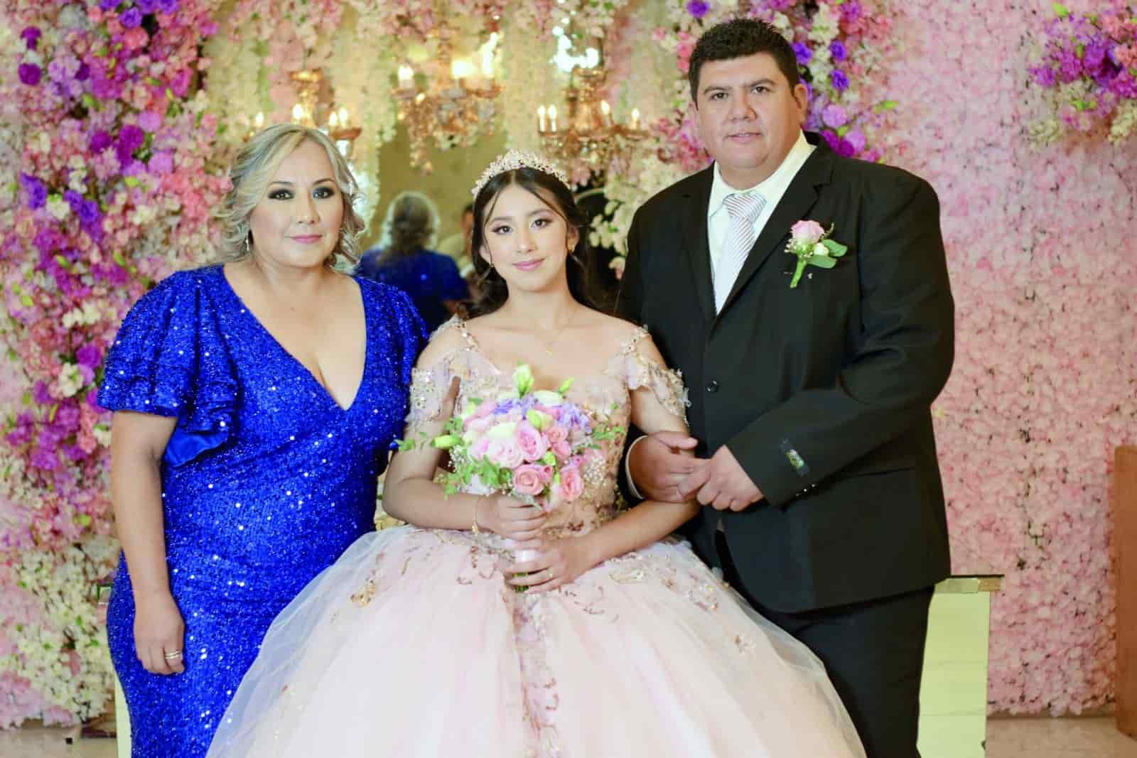 Inolvidable XV años de Madelein