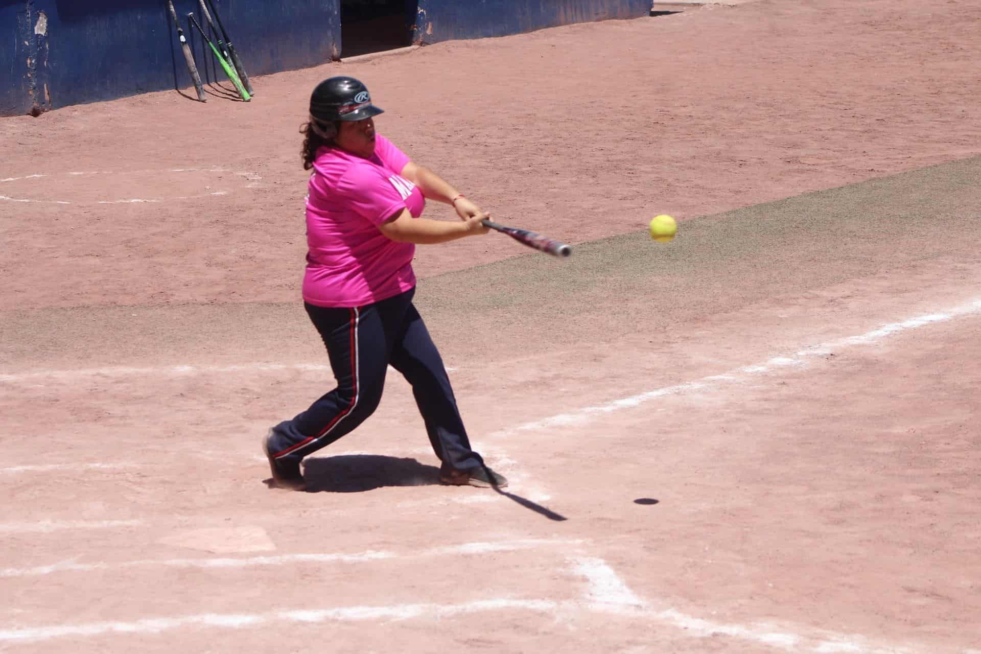 Juniors se impone en el diamante