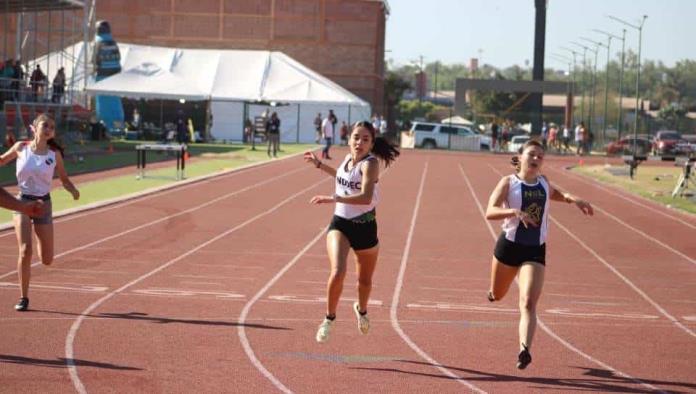 Monclovense Ulises Loza participará en 1500 metros planos