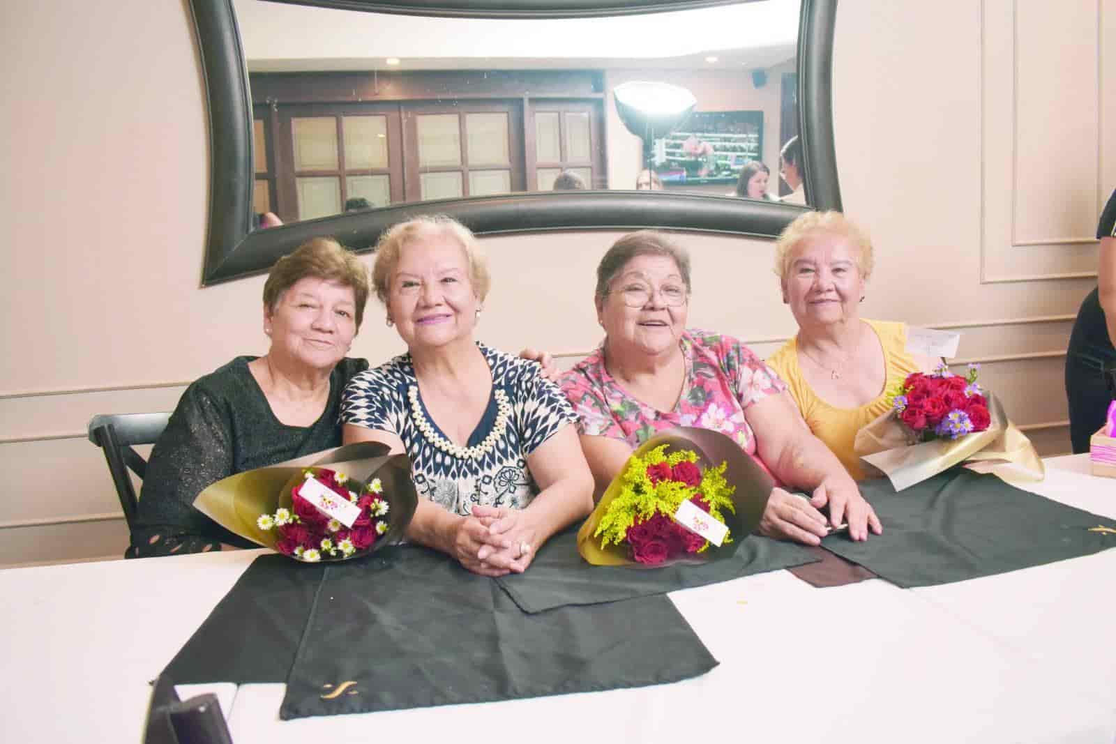 Felíz cumpelaños!