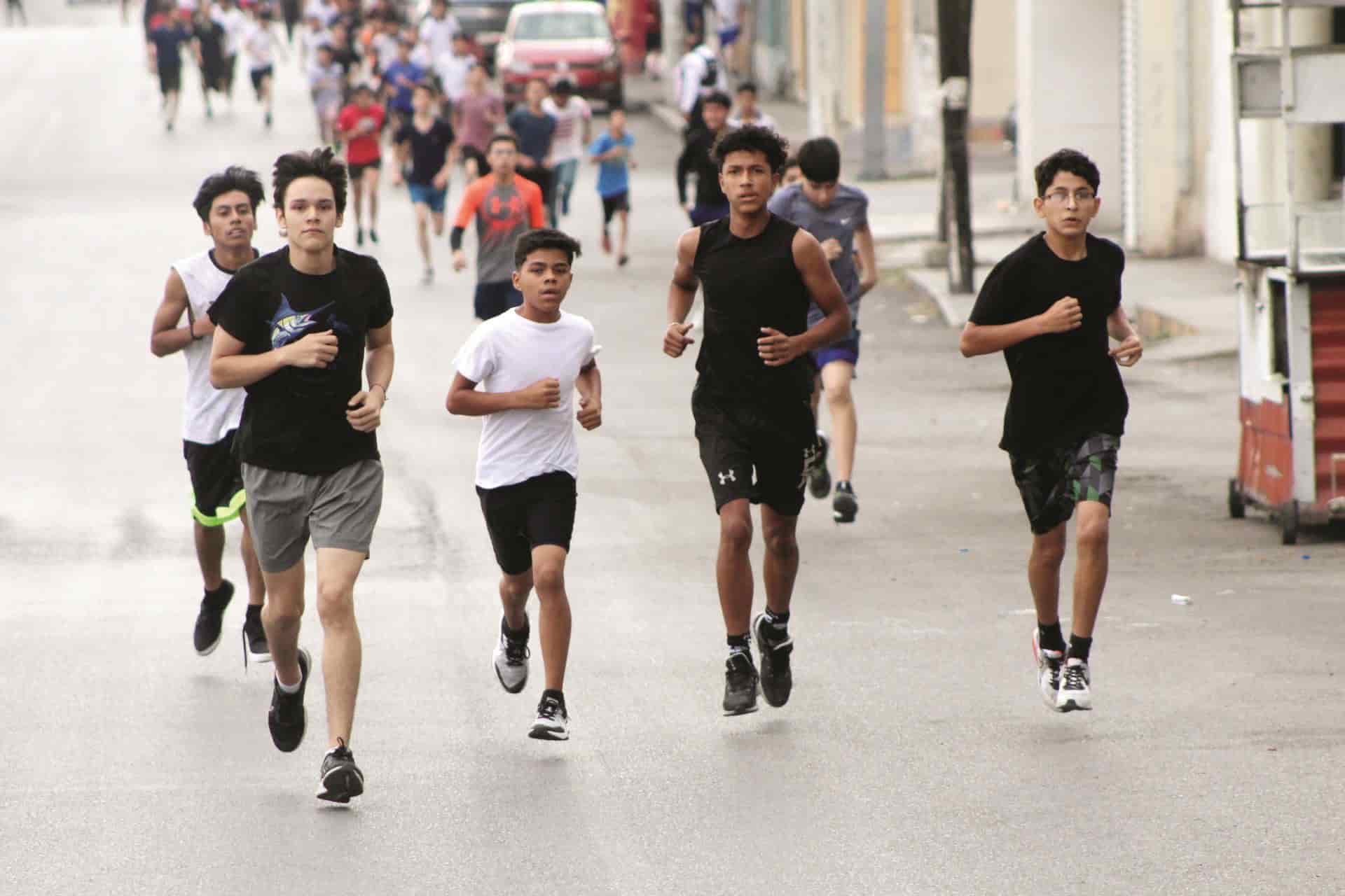 Realizaron carrera del estudiante