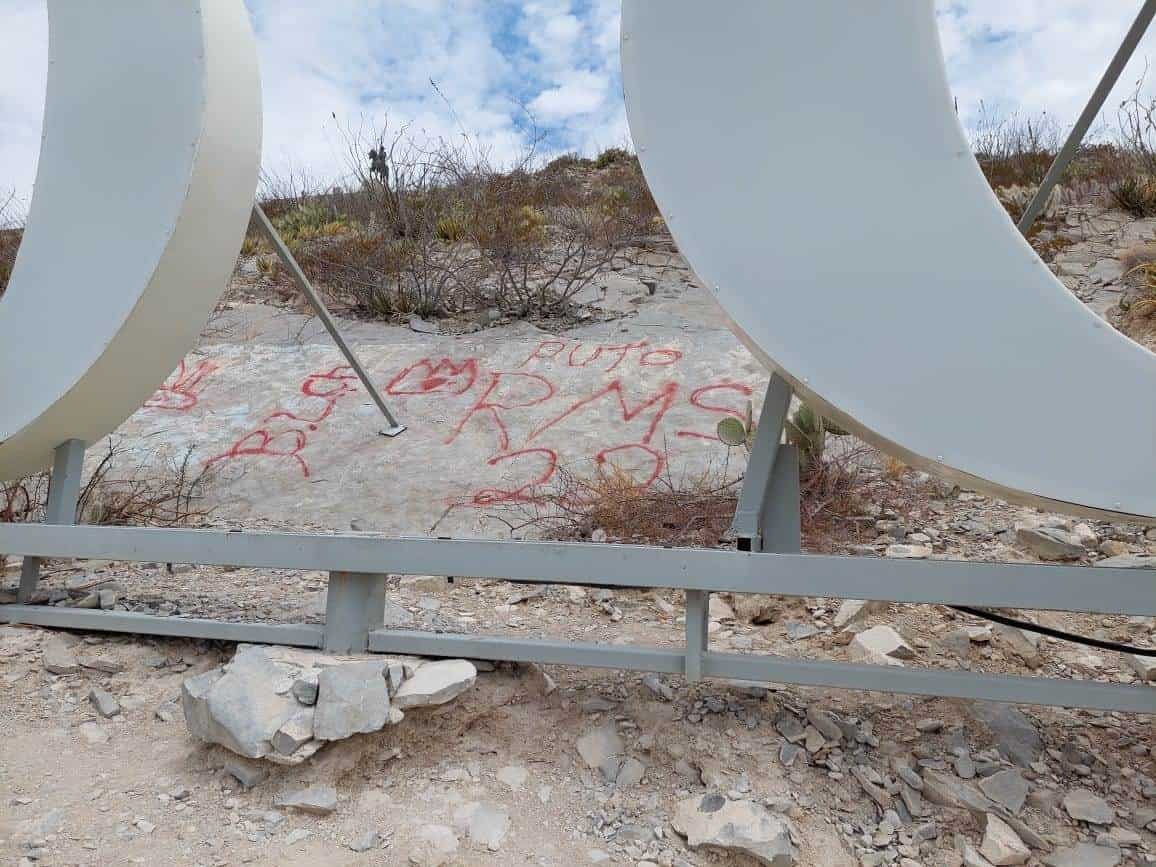 Atacan grafiteros a Pueblo Mágico