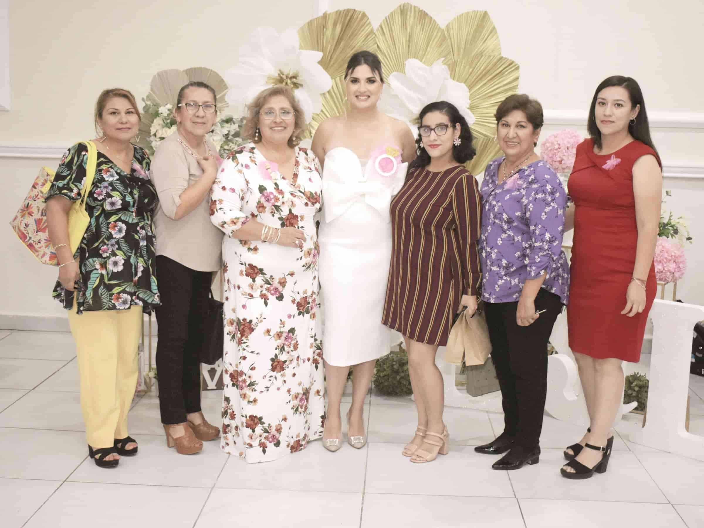 Despide su soltería