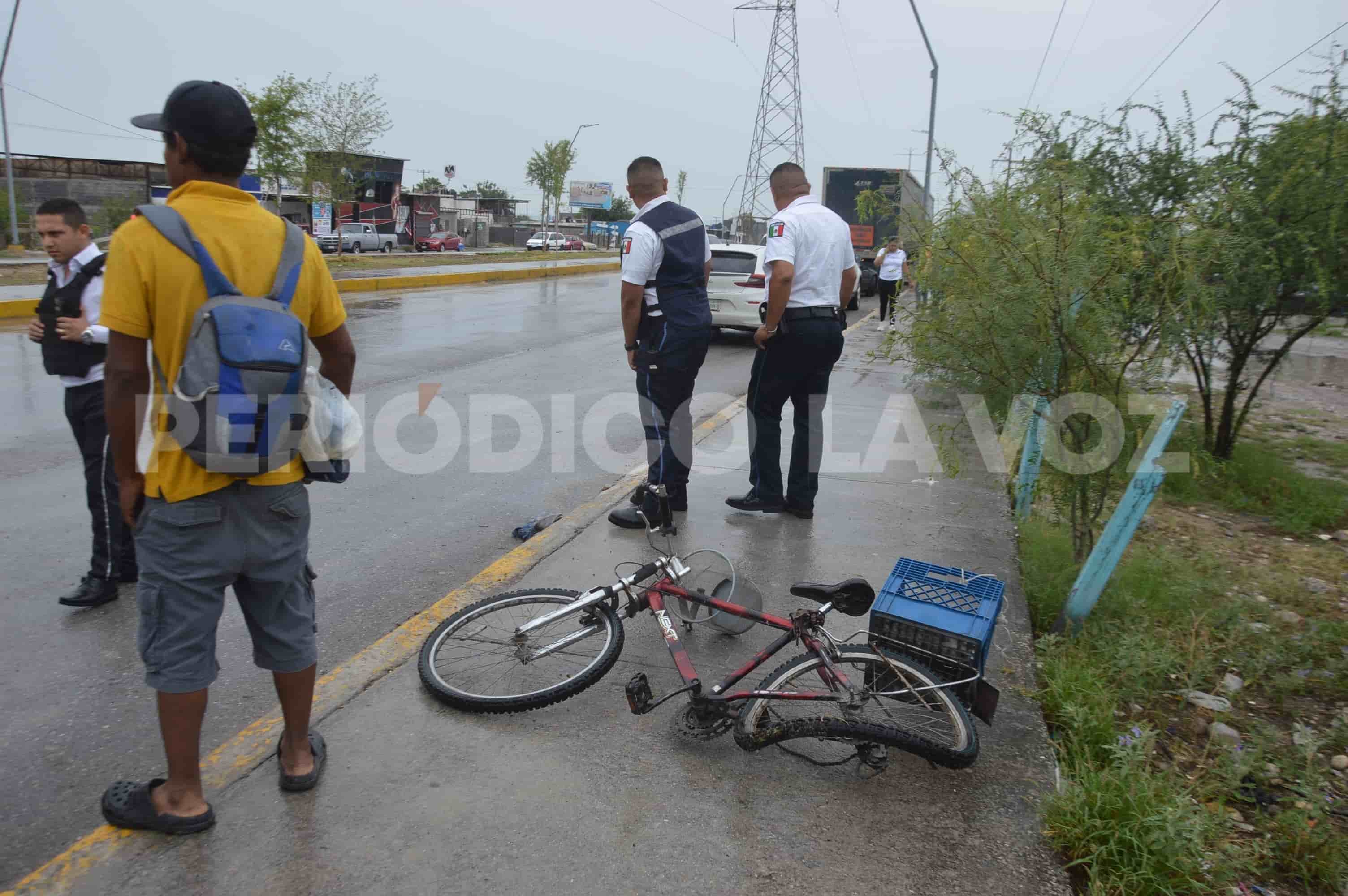 Embiste a ciclista