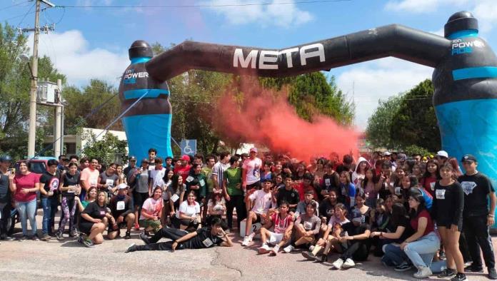 Celebraron con carrera del estudiante