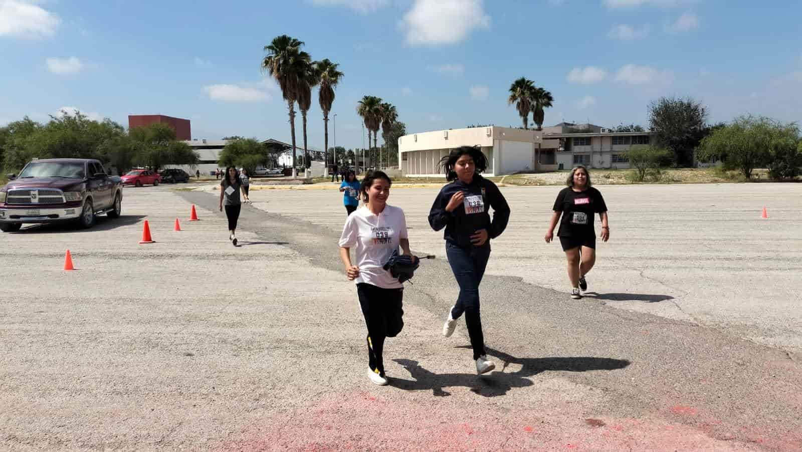 Celebraron con carrera del estudiante