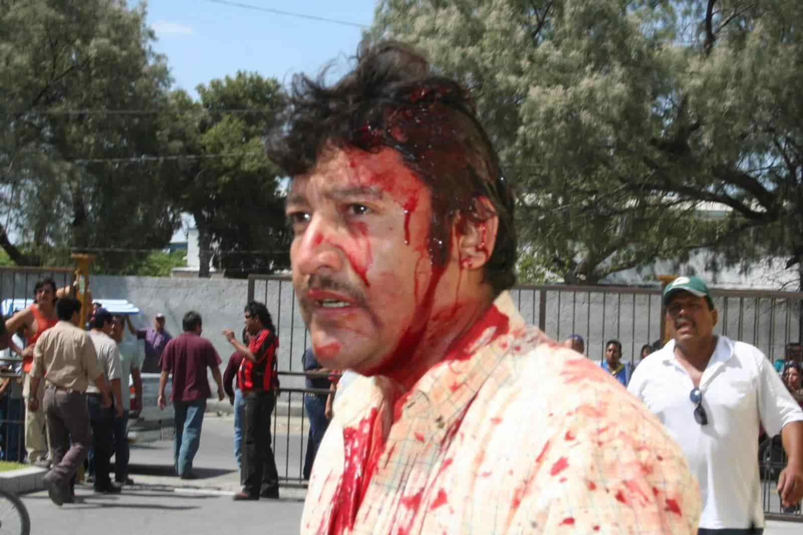 Revive el napismo a sangre y piedras
