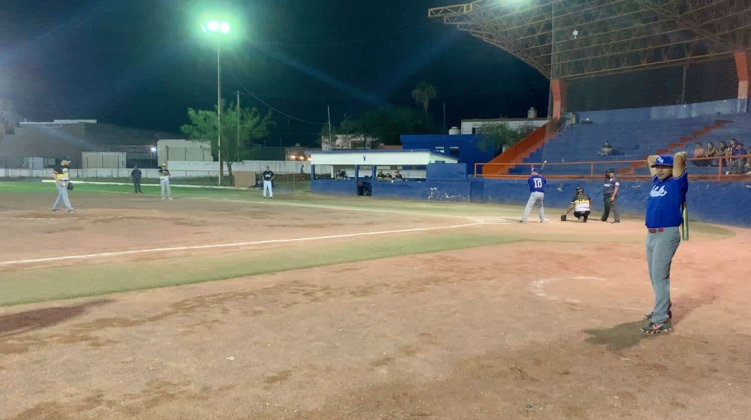 La Salle va por un tercer juego Enfriaron a Comida Express en la final