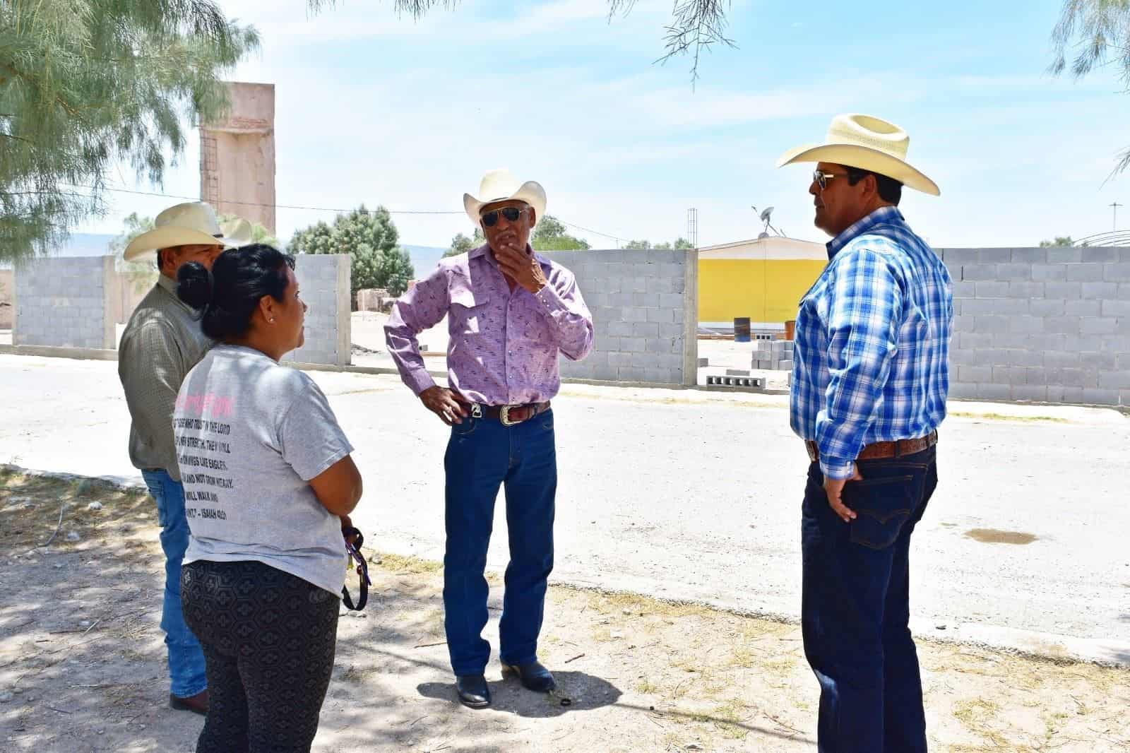 Avanzan obras en escuelas rurales