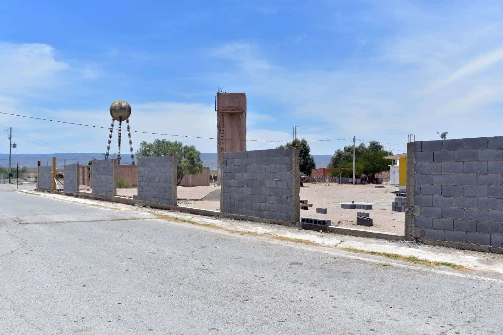 Avanzan obras en escuelas rurales