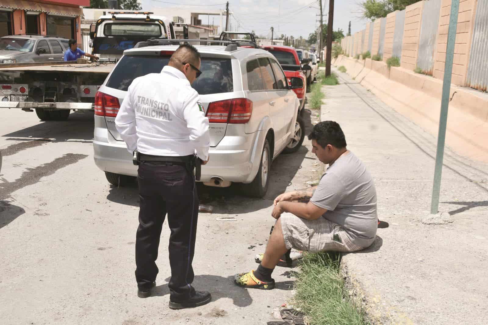 Entre 2 vehículos encontronazo, en Zona Centro