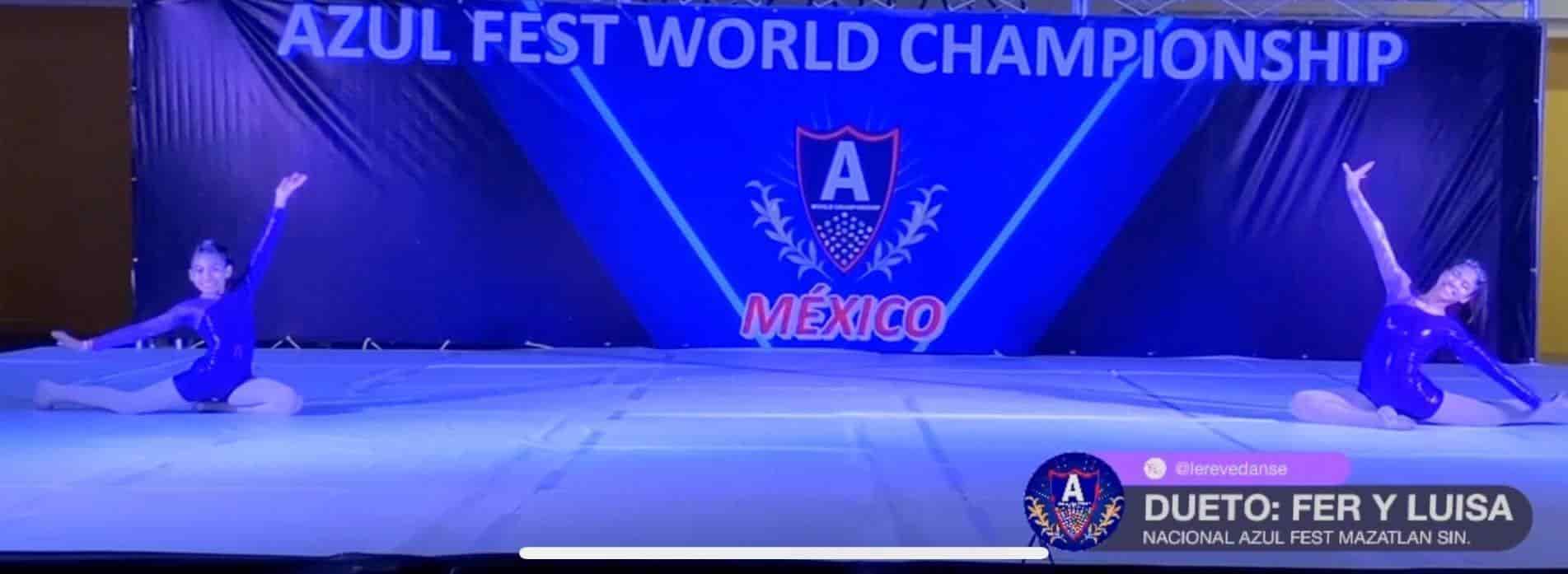 “Gracias Roberto Piña, por la Beca”