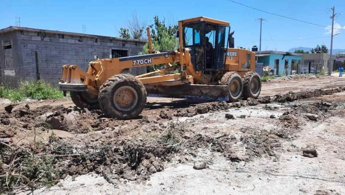Supervisa Piña pavimentación