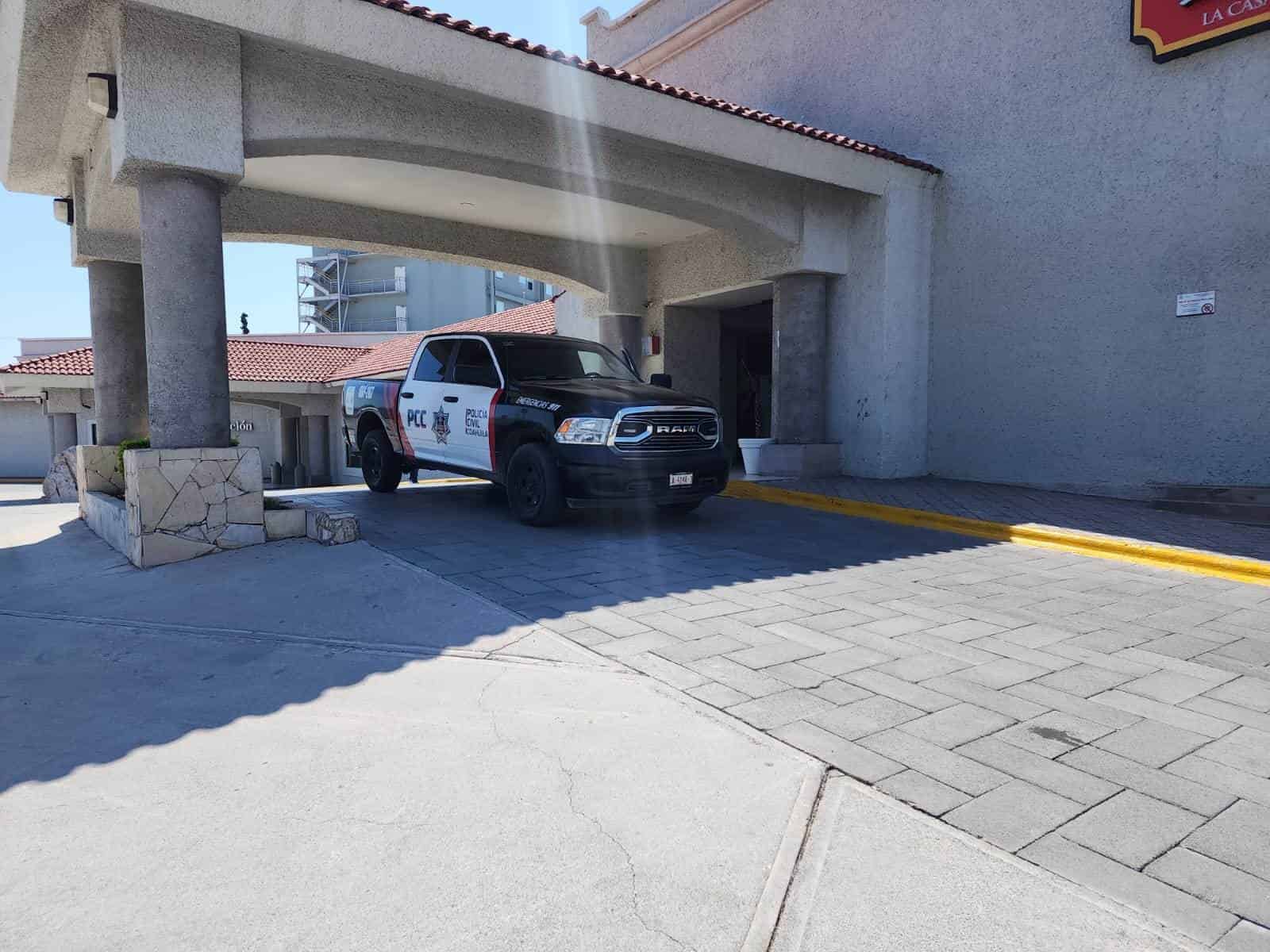 Irrumpen en hotel, juegan lavacoches a los sicarios