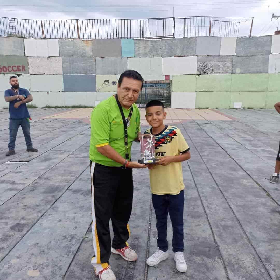 En el Soccer Center League
