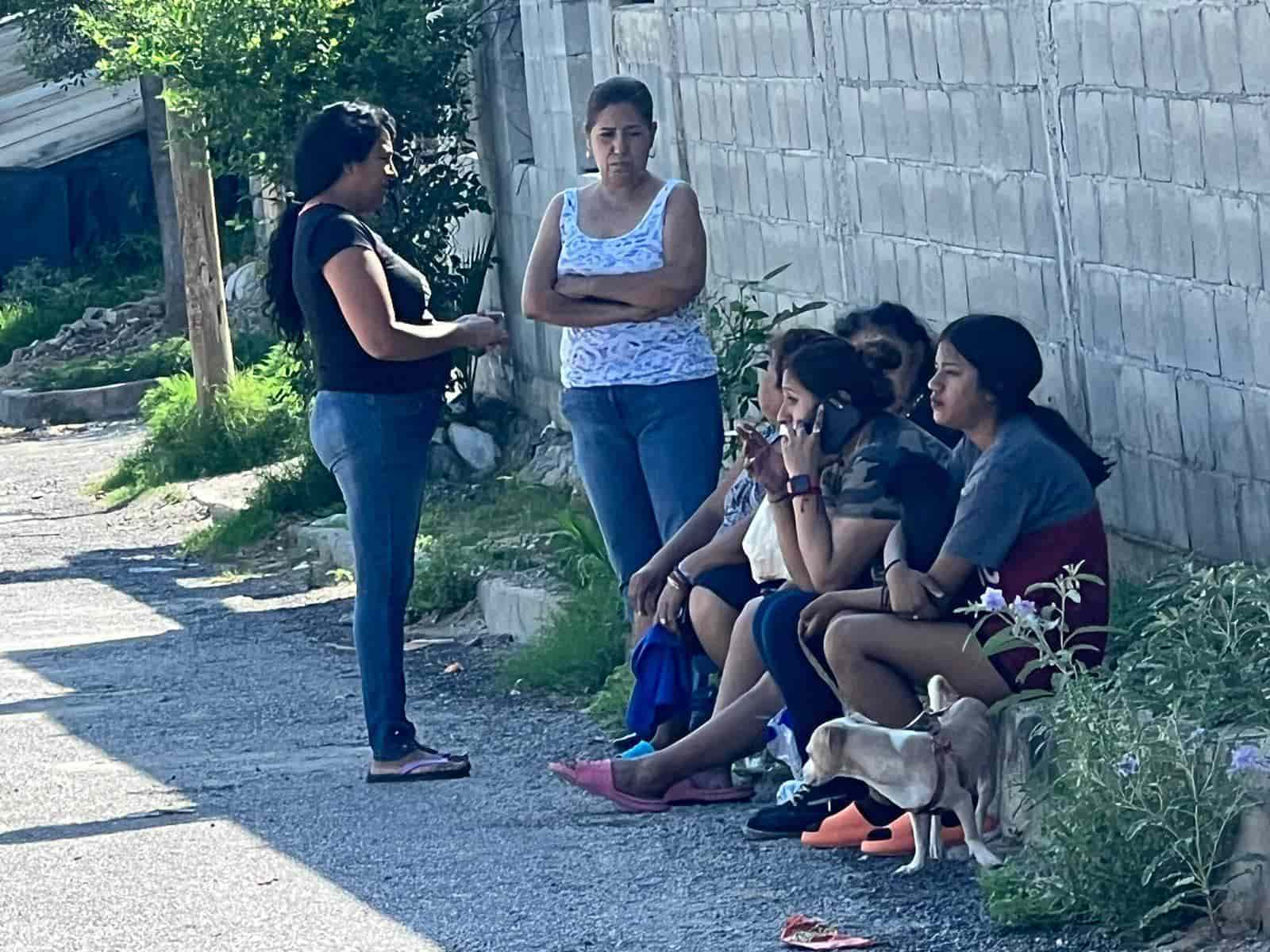 Pierden su casa por voraz incendio; se salva familia