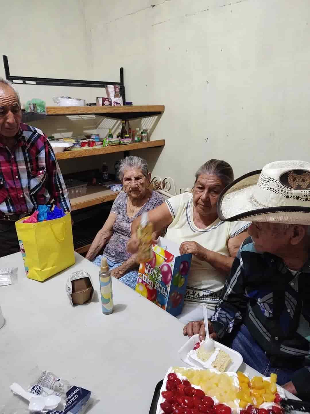 Ya están con Dios Doña Cuca y Don Lauro
