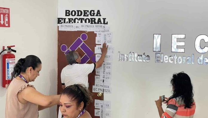 Justo a tiempo; Reemplazan boletas de urnas electrónicas