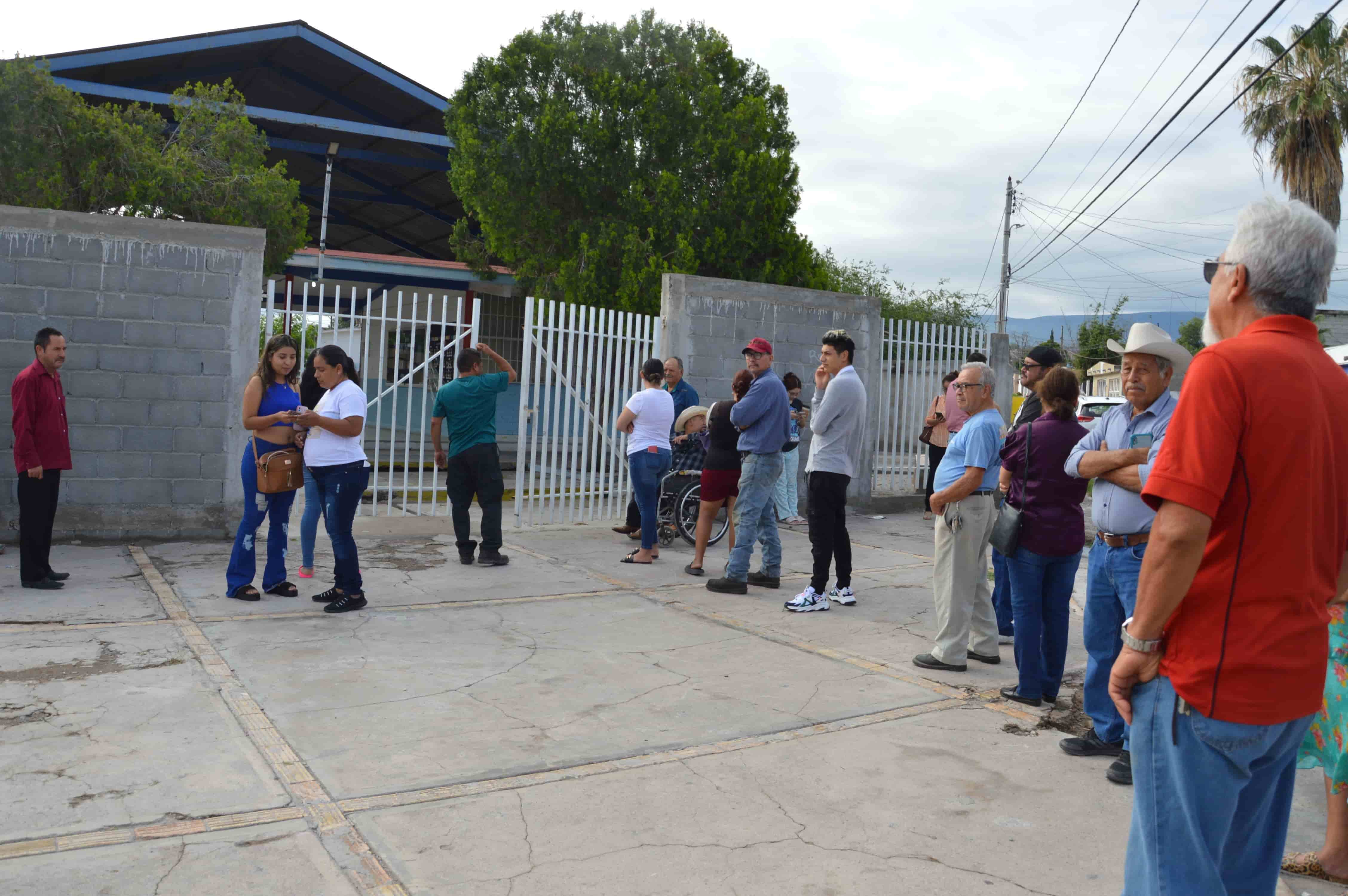Tardó más de una hora  en abrir la 359