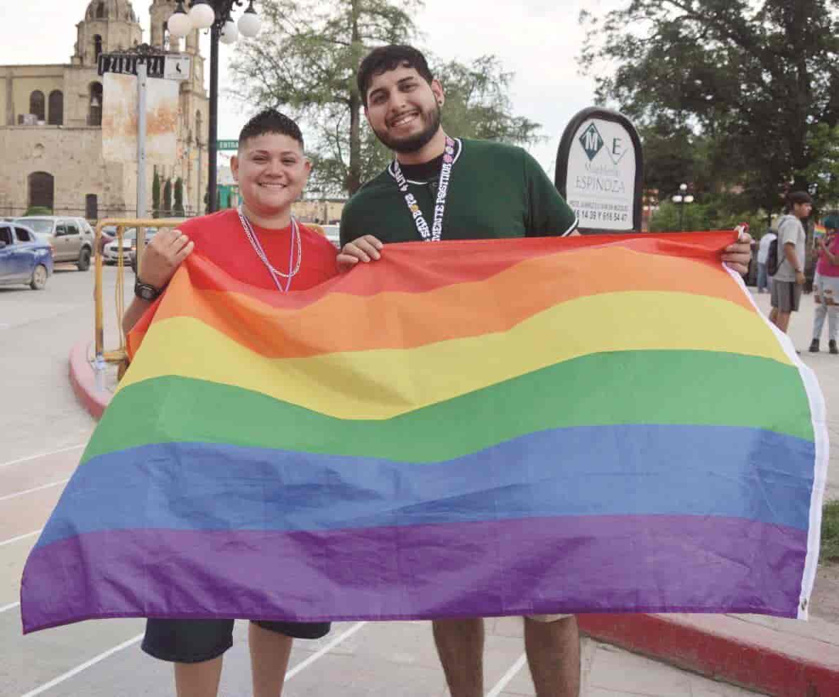 Pinta comunidad LGTBQ a Múzquiz