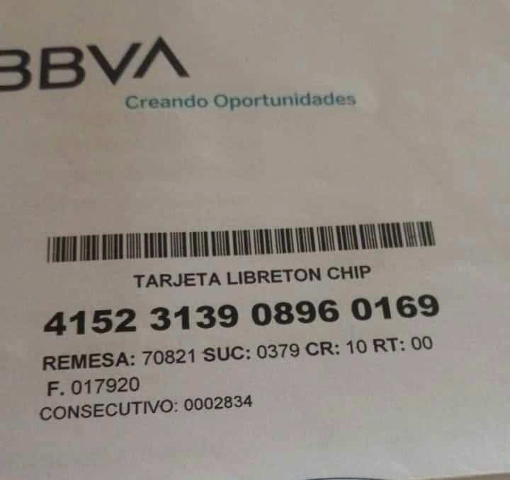 Se aferra a la vida bebé prematura