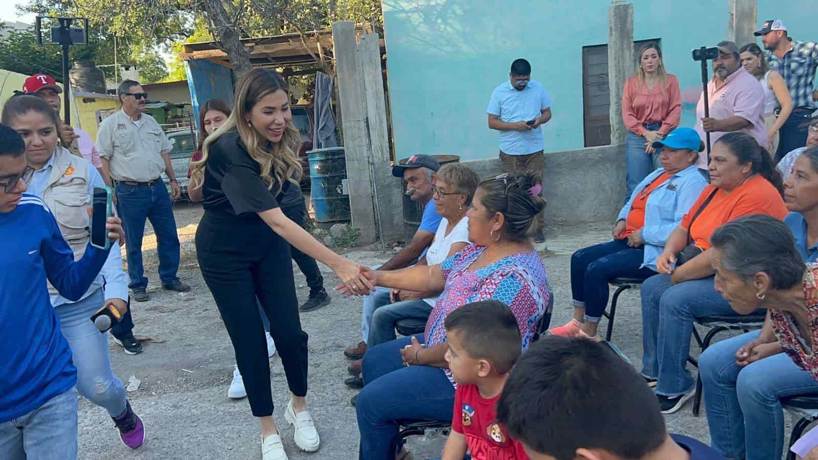 Anuncia Tania Flores obras de pavimento