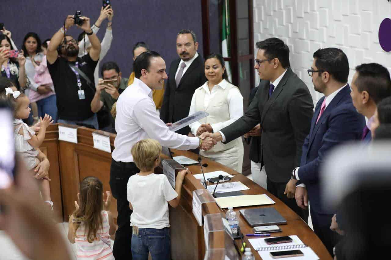 Es Manolo Jiménez Gobernador electo; Entrega IEC constancia de mayoría