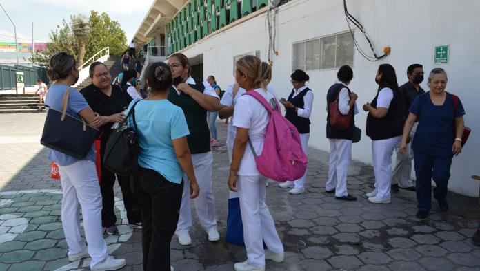 Atiende IMSS denuncias por calor en la Clínica 7 de Monclova