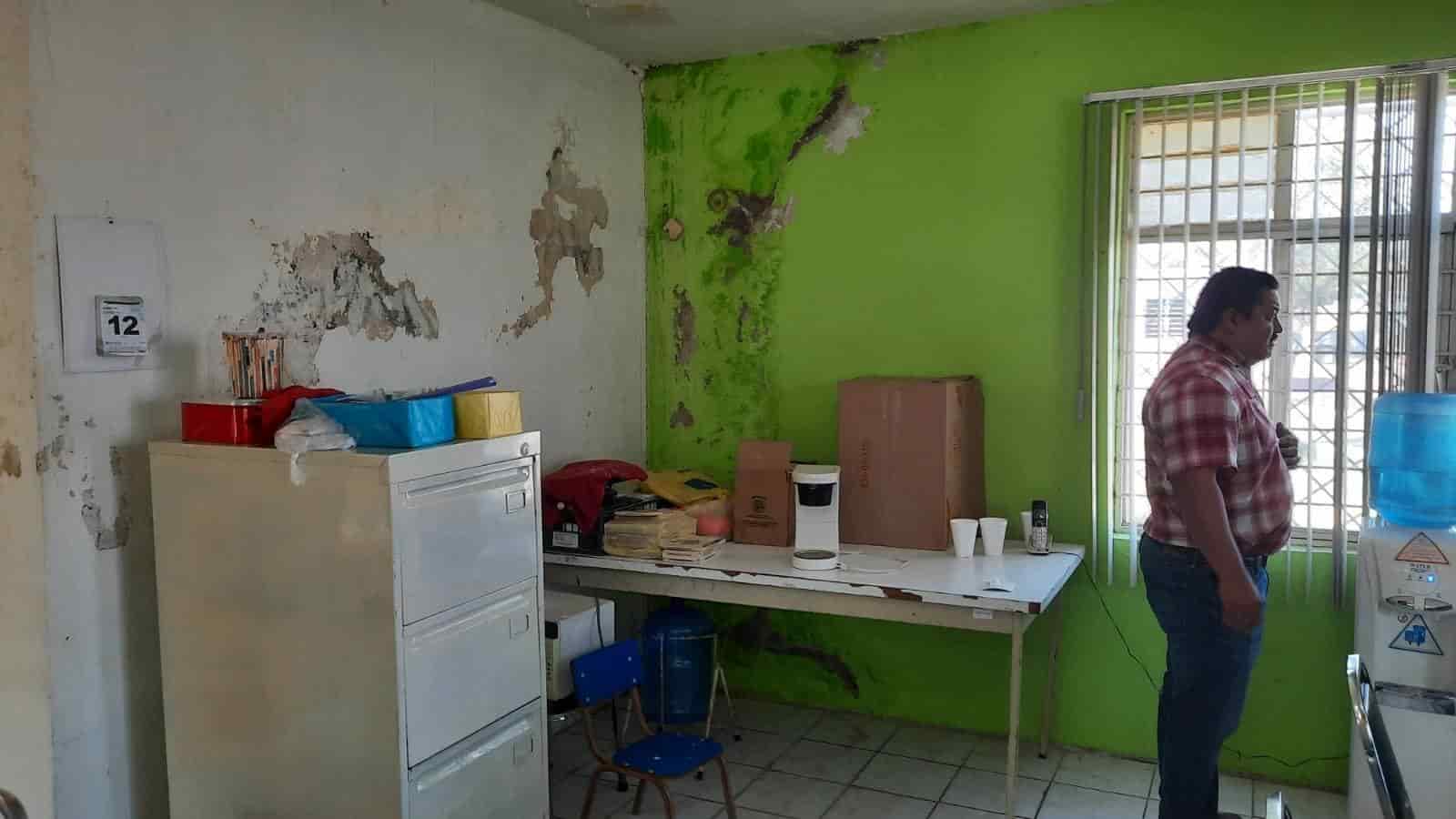Supervisan bibliotecas en Frontera